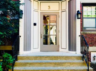 3 Cedar St APT 2, Worcester, MA 01609