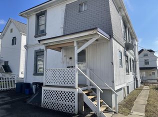 32 Penn Ave APT 2, Irwin, PA