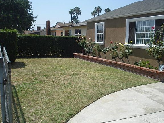 2nd image of 2402 W Havenbrook St