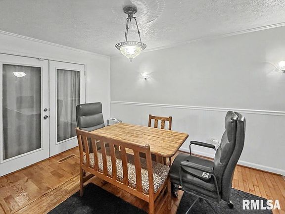 5th image of 206 Bryant Rd