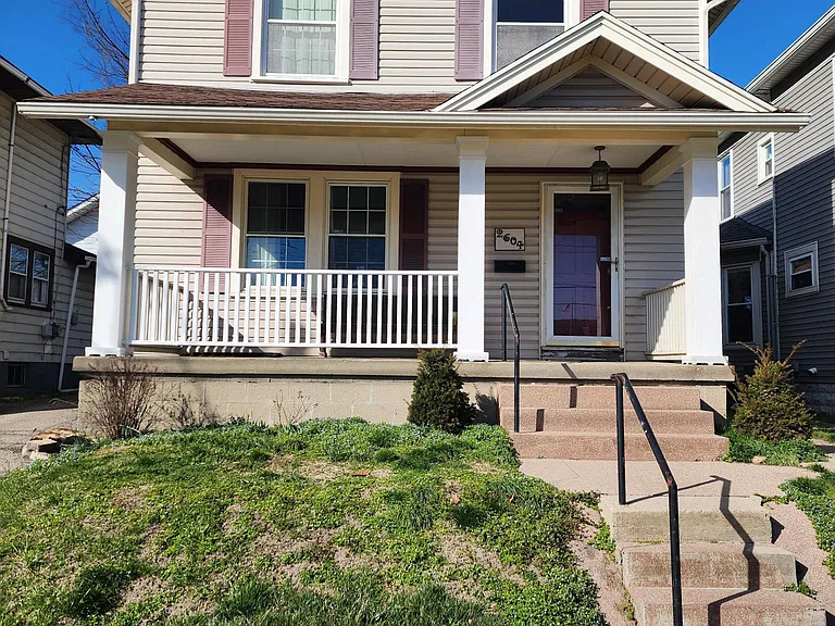2604 Wayne Ave — Photo 1