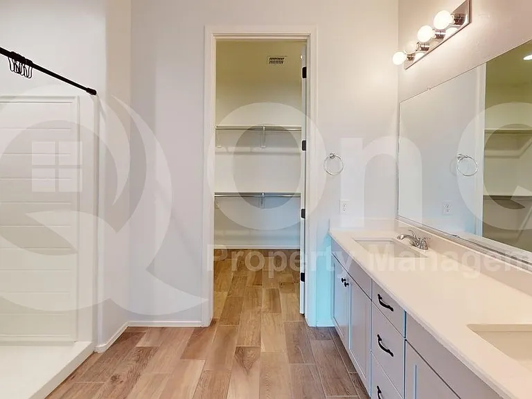 11929 E Ryscott Cir — Photo 15