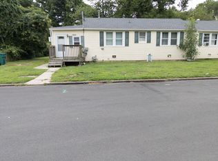 1201 Schumacher Dr, Bristol, PA 19007