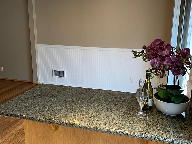 12504 SW Karen St #2 — Photo 4