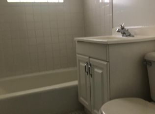 12634 California Ave APT 2D, Blue Island, IL 60406