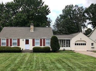 80 Maple Ln, Mansfield, OH 44906