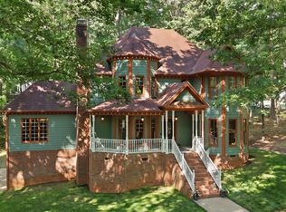 4900 Kundinger Ct, Raleigh, NC 27606
