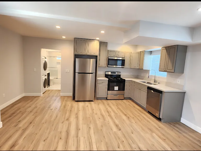 1804 W Alameda Ave #100 — Photo 7