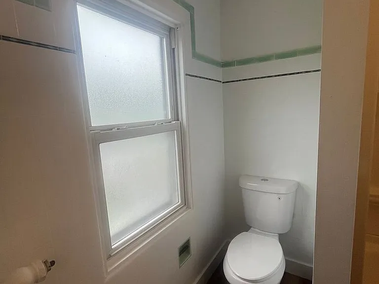 293 Dartmouth St — Photo 28