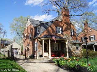 902 Old Oak Rd, Baltimore, MD 21212