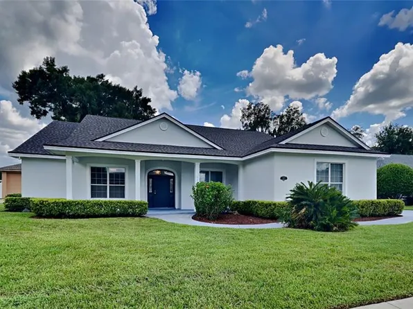 3076 Hawks Ridge Dr, Lakeland, FL 33810