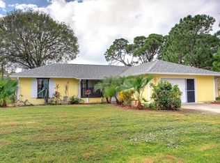 665 Forster Ave, Sebastian, FL 32958