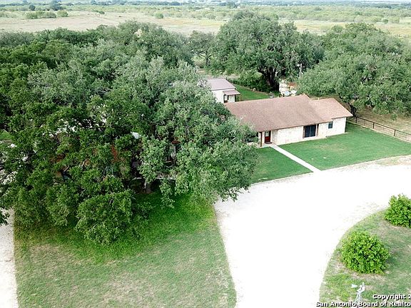 2nd image of 1081 County Road 7711
