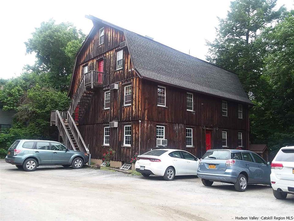 2nd image of 15 Barclay St