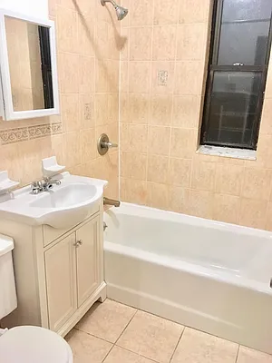 Rented by New York Residence | media 34