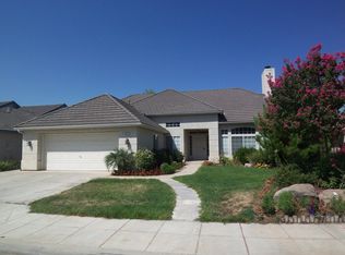 9421 N Backer Ave, Fresno, CA 93720