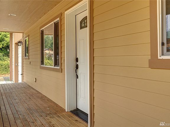 3rd image of 20905 92nd St E