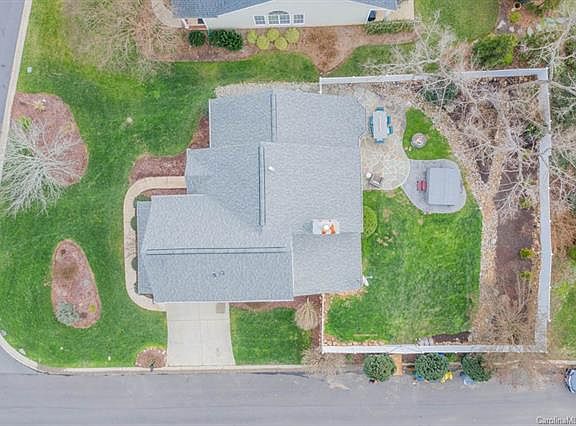 5th image of 7000 Lenhart Dr