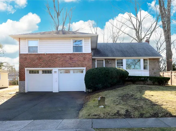 52 Soundview Avenue, Oyster Bay, NY 11771