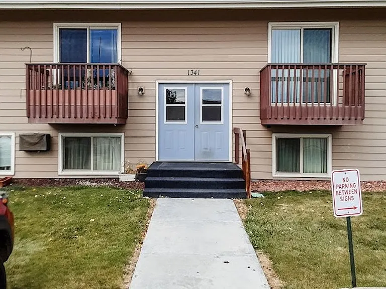 1341 Sugarview Dr — Photo 24