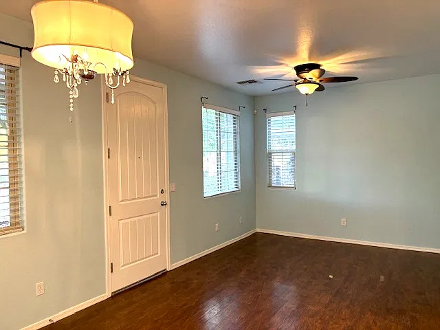 2 bed, 2.5 bath, 1258 sqft, $1,895 — Photo 4
