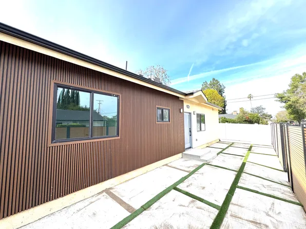 22702 Burbank Blvd, Woodland Hills, CA 91367