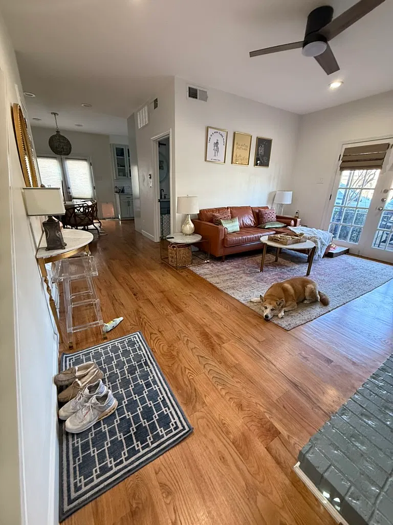 2 bed, 2.5 bath, 1206 sqft, $3,900 — Photo 2