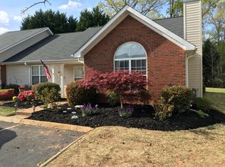 323 Woodruff Park Ln, Simpsonville, SC 29681