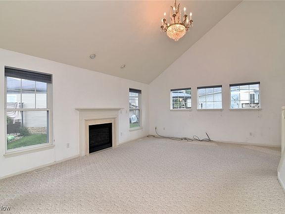 4th image of 110 Creekside Dr