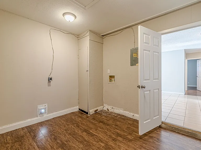 8414 Standing Rock St — Photo 5
