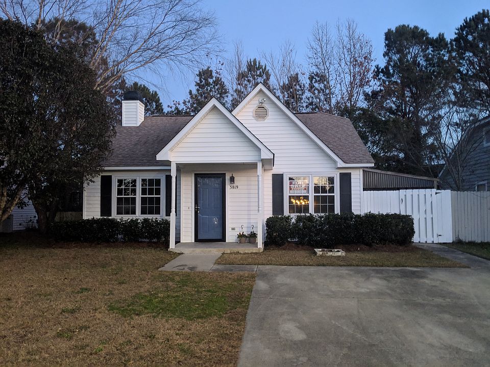 1st image of 3819 Fawn Creek Dr