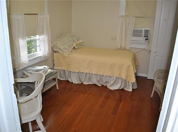 4th image of 6127 Garfield St #A