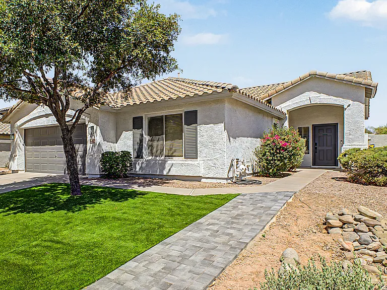 10202 E Juanita Ave — Photo 35