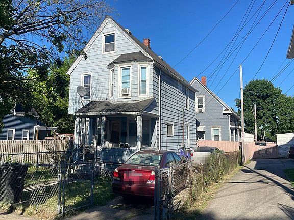 2nd image of 3669 W 48th St