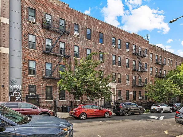 101 Linden St APT 2F, Brooklyn, NY 11221