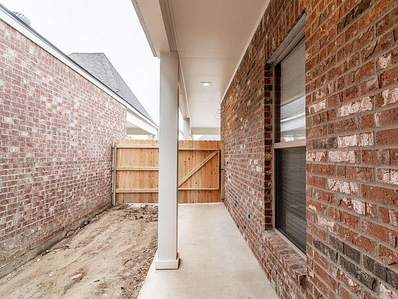 3rd image of 114 Millie Park