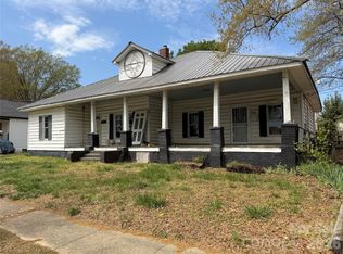 512 W 2nd St, Cherryville, NC 28021