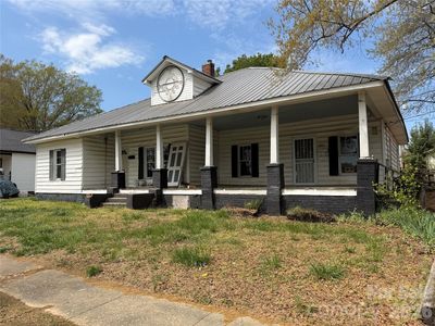 512 W 2nd St, Cherryville, NC, 28021