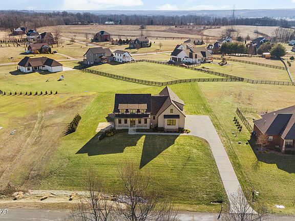3rd image of 4907 Sycamore Ridge Ln