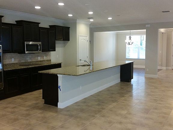 5th image of 30343 Plymouth Creek Cir