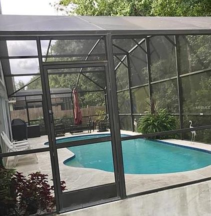 3rd image of 224 Old Mill Cir