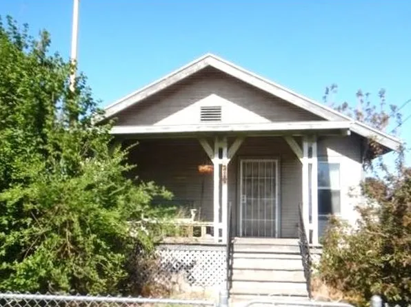 216 SW 7th St, Pendleton, OR 97801