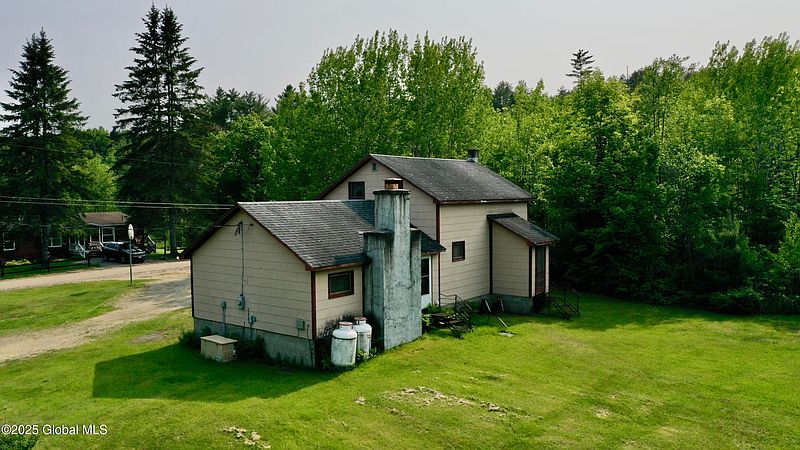 5th image of 69 Washer Hill Road