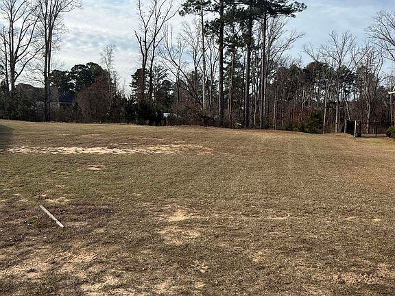 2nd image of 609 Lost Lakes Ct