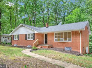 222 Braehead Dr, Fredericksburg, VA 22401