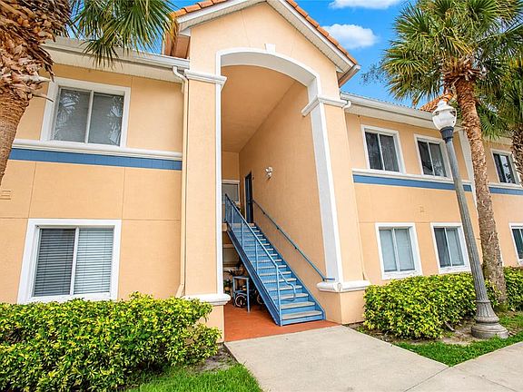 4th image of 508 VILLA DEL SOL CIRCLE #204