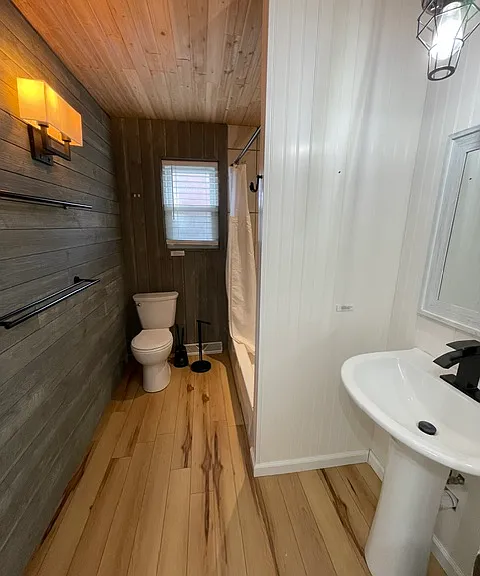 213 Columbus Dr — Photo 15