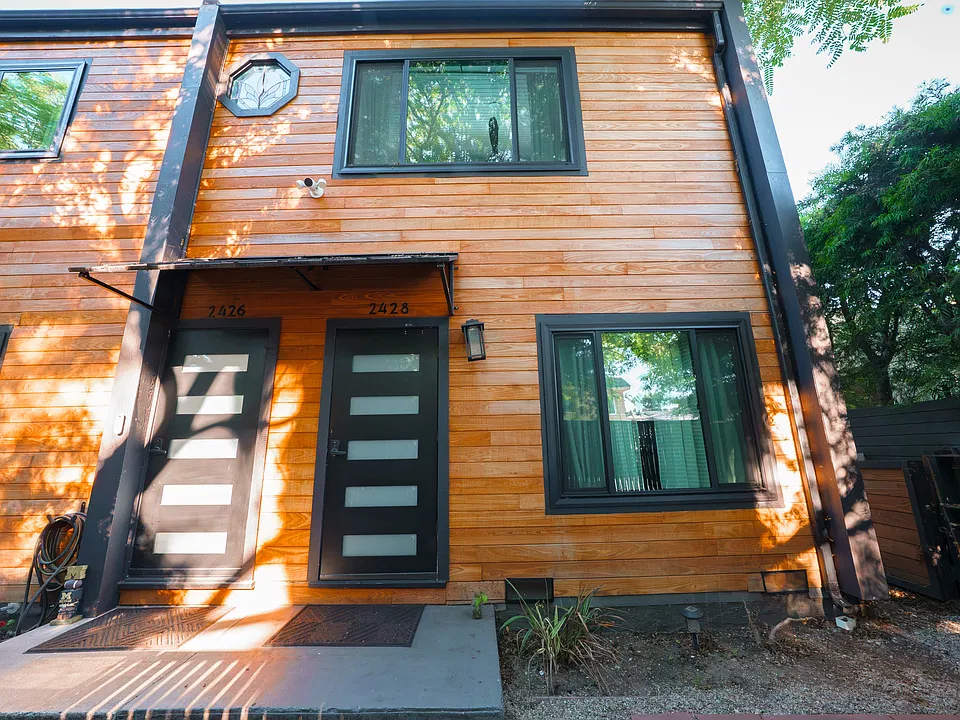 2428 Ocean Ave