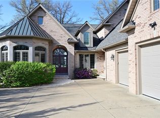 24434 Lake Rd, Bay Village, OH 44140