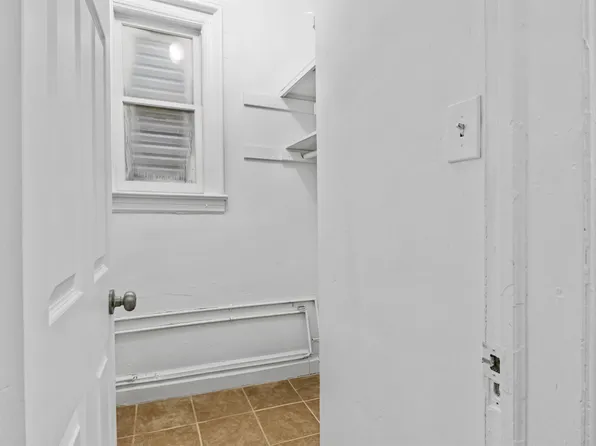 22 Sheffield Street image 15 of 18